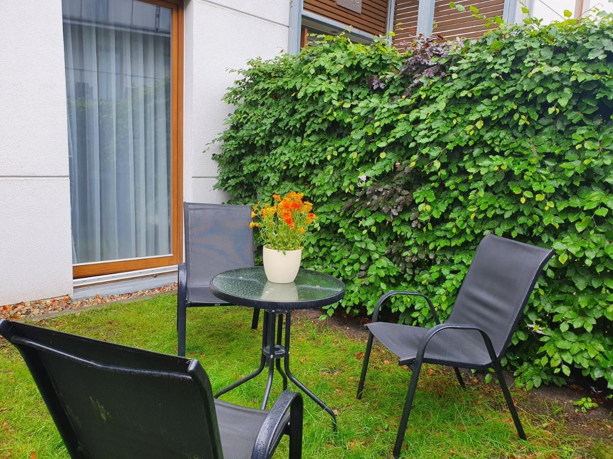 Apartamenty Karawela - Nadmorski Dwor Gdańsk Exteriör bild